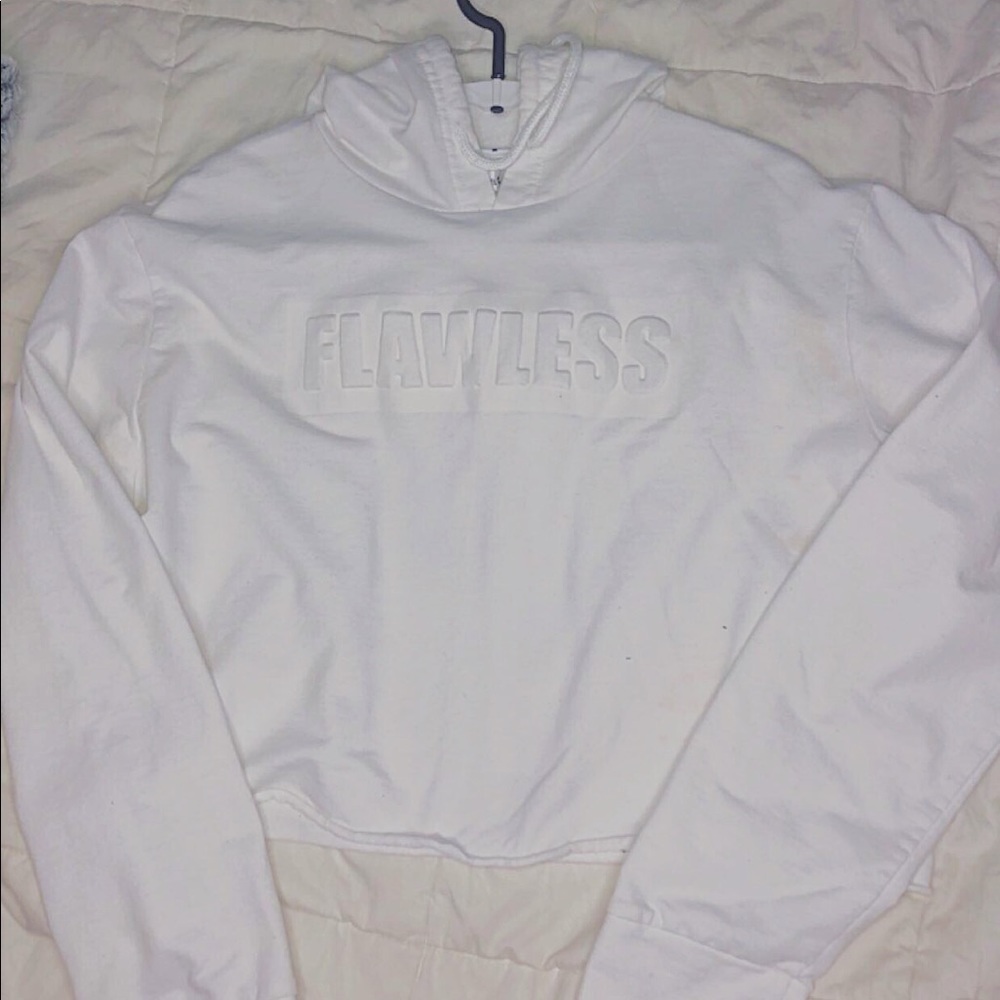 White flawless cropped hoodie